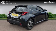 Toyota Yaris 1.5 Hybrid Design 5dr CVT Hybrid Hatchback